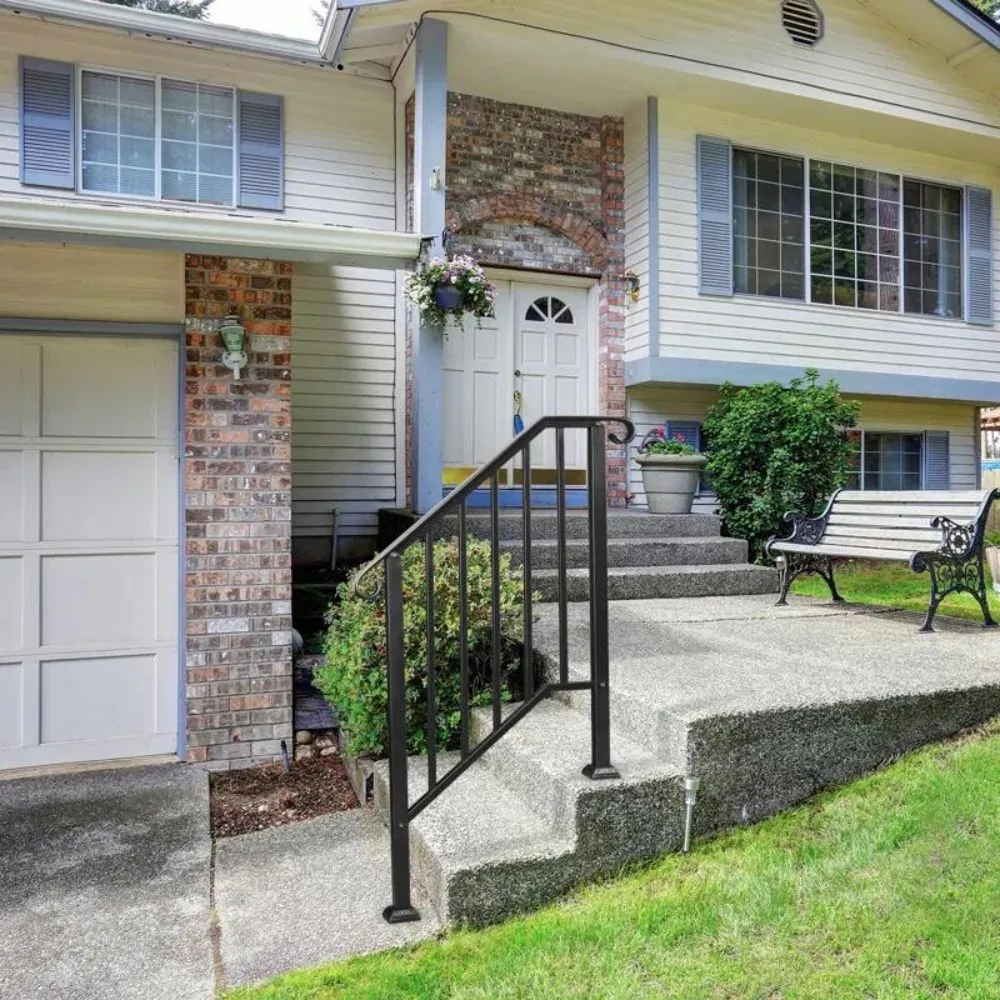 Outdoor aluminum railing