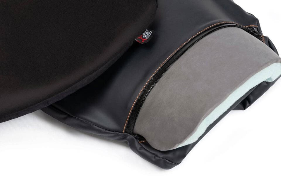 JAY Zip back's zip-open outer cover over the grey water-resistant inner cover