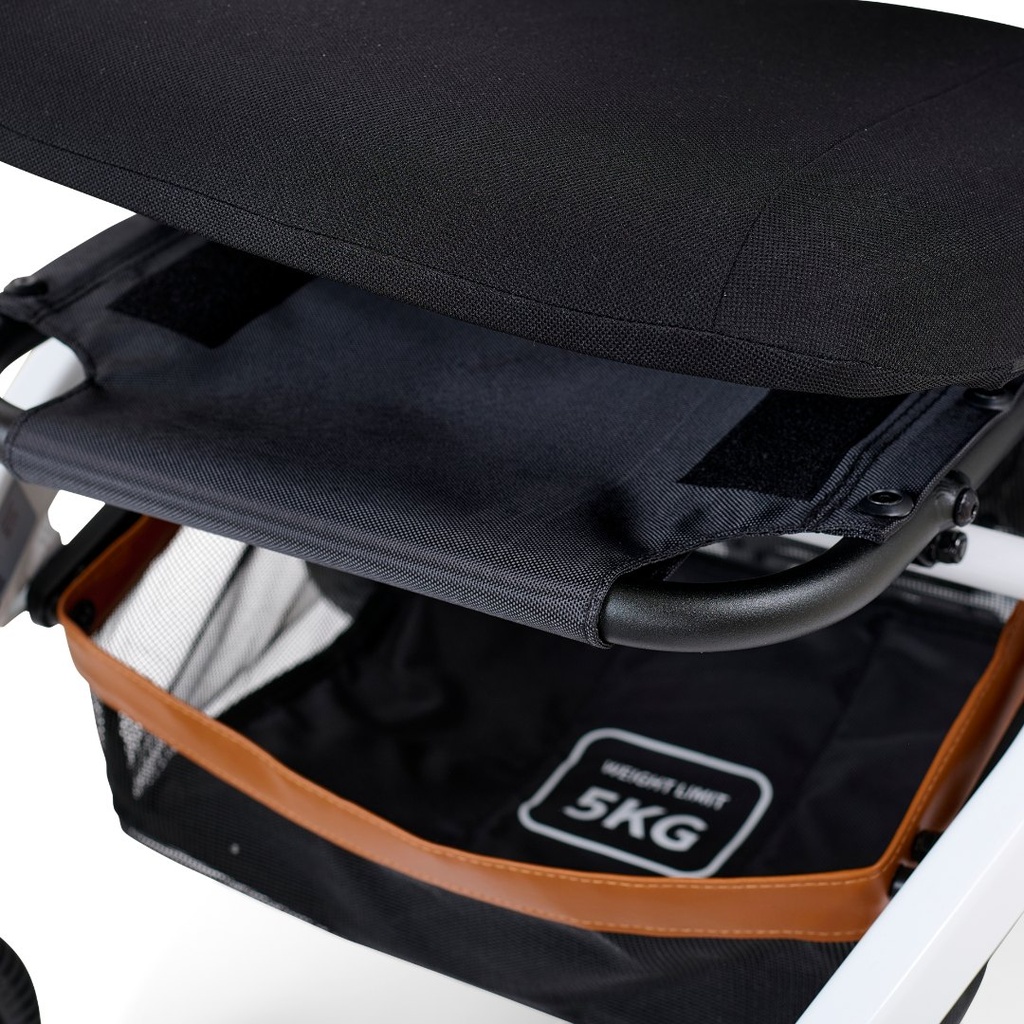 The zippered under-seat basket that comes with the Golden Ally GP303