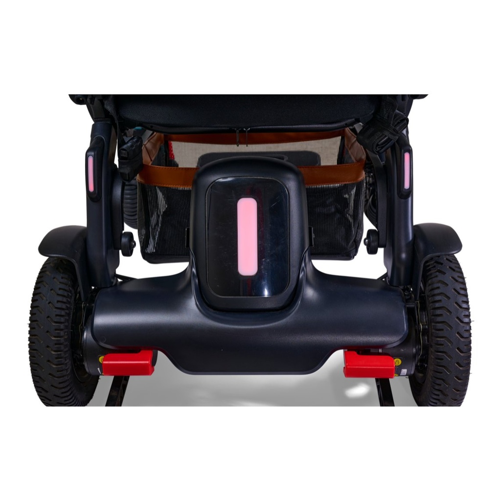 Rear lighting on the Golden Ally Pro GP304
