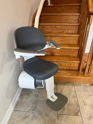 Flox x curved stairlift install in brampton 10 scaled