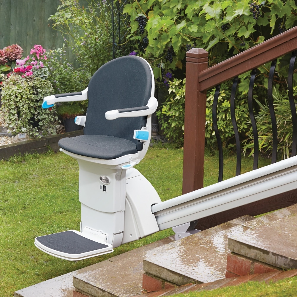 Handicare 1000 outdoor stairlift