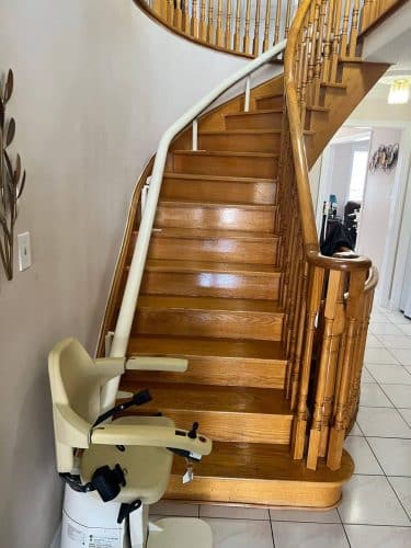 Handicare freecurve cruved stairlift install in brampton 1 scaled