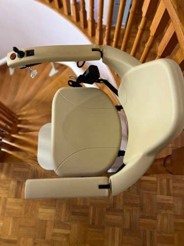 Handicare freecurve cruved stairlift install in brampton 26 scaled