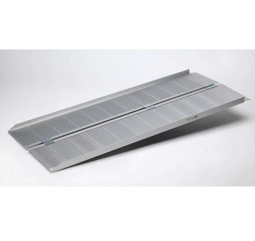 Single Threaded Ramp Drive Wheelchair/Scooter Ramp - Single Fold for Easy Access