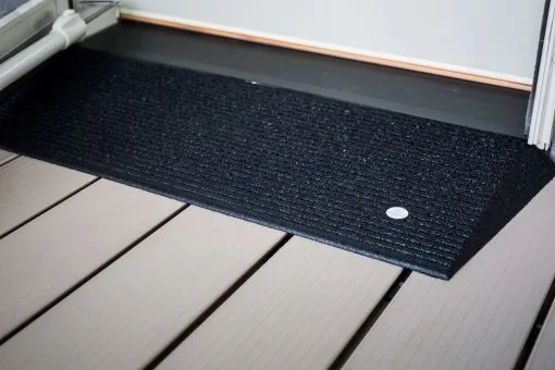 Rubber angled entry mat in toronto mobility specialties angled entry mat modular entry ramp